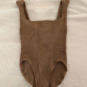 Hunza G one size ⭐️